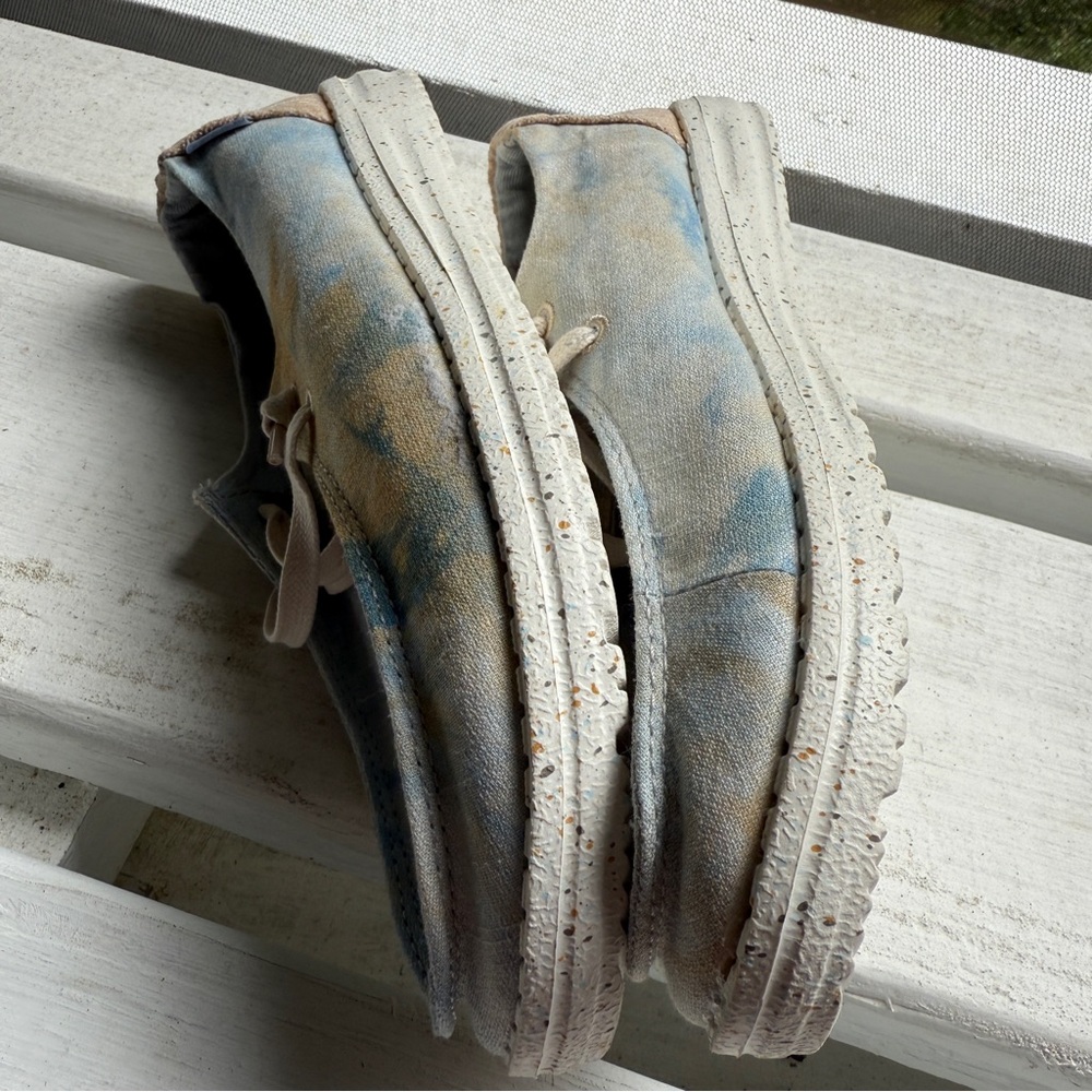 Hey Dude - Wendy Tie-Dye - Dawn Blue Slip On Shoes Size 7 NWOB - Picture 4 of 9